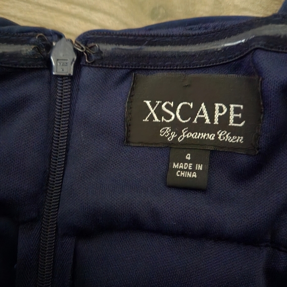 One Shoulder Blue Gown - Picture 2 of 3